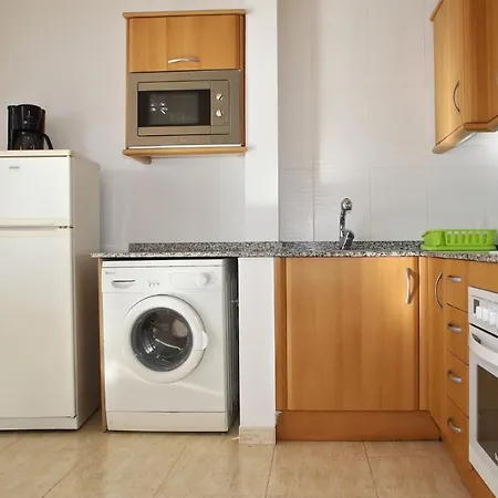 At173 Baix A Mar Apartment *